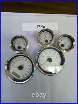 Harley Davidson Touring Speedo Tach Oil Fuel Volt Gauge 67459-04C 67261-08